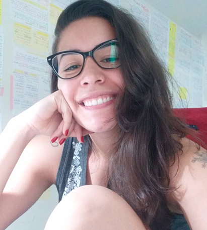 Bruna Aguiar Santana aprovada em 1ª colocada feminina no CFO PMGO